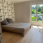 Flat Apartment *